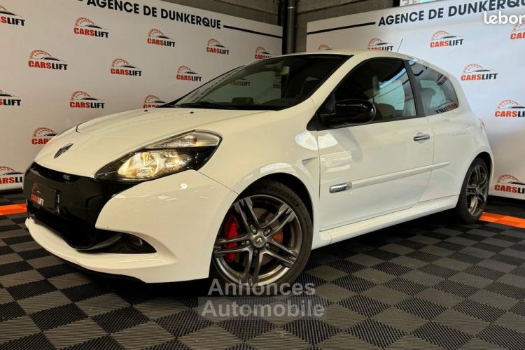 Renault Clio RS cup 2.0 16 v 200 ch garantie 6 mois - <small></small> 21.990 € <small>TTC</small> - #1