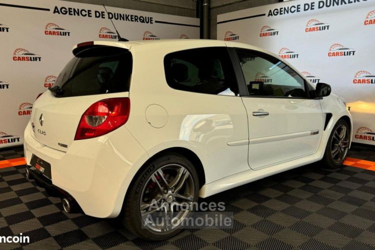 Renault Clio RS cup 2.0 16 v 200 ch garantie 6 mois - <small></small> 21.990 € <small>TTC</small> - #4