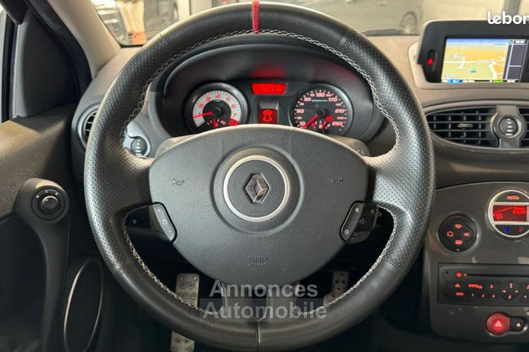 Renault Clio RS cup 2.0 16 v 200 ch garantie 6 mois - <small></small> 21.990 € <small>TTC</small> - #9