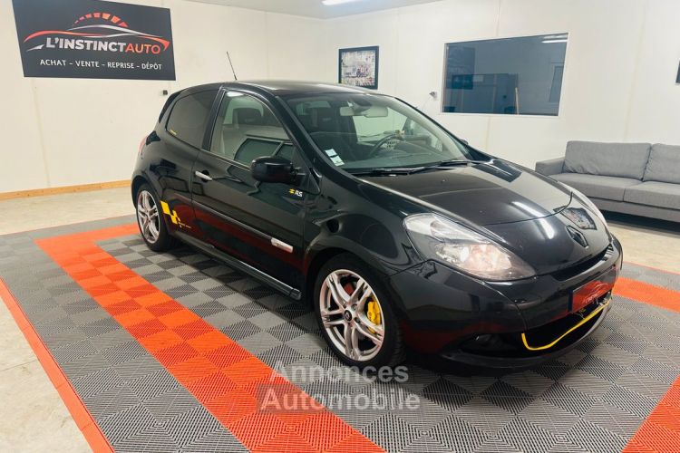 Renault Clio RS Renault Clio III RS 2.0 16V 203 Renault Sport - <small></small> 13.990 € <small>TTC</small> - #1