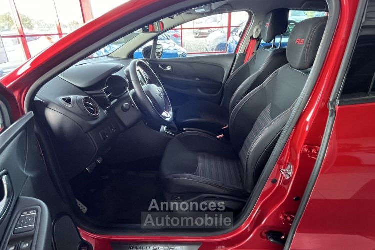 Renault Clio RS TROPHY 1,6 220 EDC GPS KEYESS DRIVE MONITOR FEUX FULL LED BASS REFLEX ECHAPPEMENT AKRA - <small></small> 22.990 € <small>TTC</small> - #11