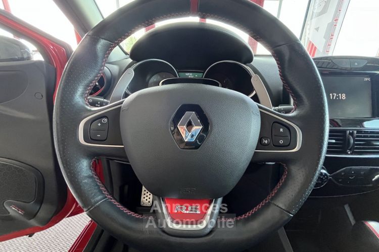 Renault Clio RS TROPHY 1,6 220 EDC GPS KEYESS DRIVE MONITOR FEUX FULL LED BASS REFLEX ECHAPPEMENT AKRA - <small></small> 22.990 € <small>TTC</small> - #20