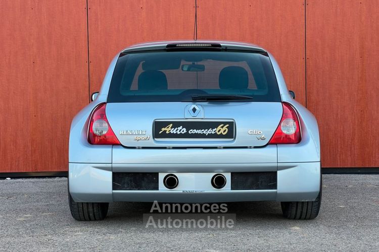 Renault Clio RS V6 230 ch ph. 1 - <small></small> 52.900 € <small>TTC</small> - #4