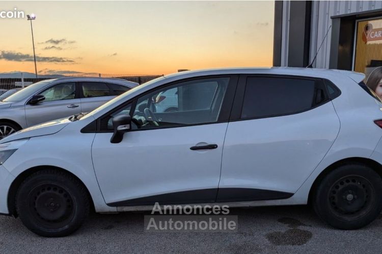 Renault Clio SOCIETE 1.5 DCI 90ch ENERGY BUSINESS REVERSIBLE - <small></small> 4.990 € <small>TTC</small> - #9