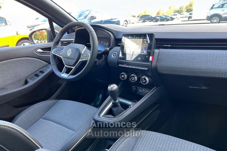 Renault Clio V 1.0 TCE 90CH TECHNO GRIS RAFALE - <small></small> 22.810 € <small></small> - #12