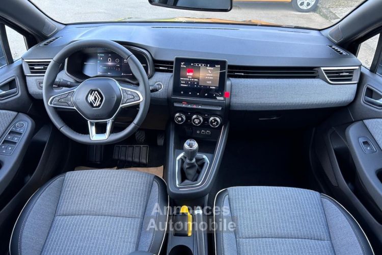 Renault Clio V 1.0 TCE 90CH TECHNO NOIR ETOILE - <small></small> 21.490 € <small></small> - #8