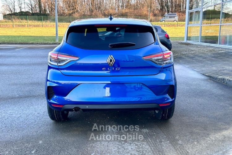 Renault Clio V 1.5 BLUE DCI 100CH EVOLUTION BLEU IRON - <small></small> 22.590 € <small></small> - #6