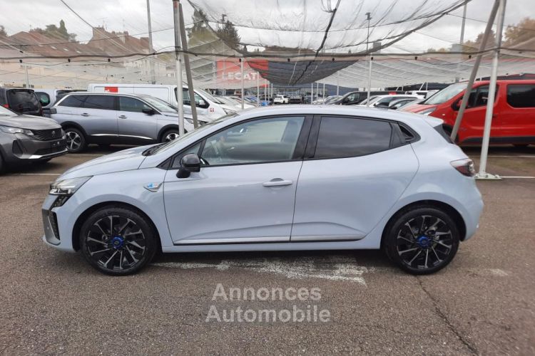 Renault Clio V (2) 1.6 E-TECH FULL HYBRID 145 ESPRIT ALPINE PACK PARKING 360° - <small></small> 25.890 € <small></small> - #2