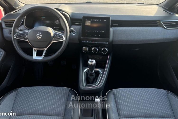 Renault Clio V 5 1.0 TCE 90 ch TECHNO SIEGES CHAUFFANTS + VOLANT CHAUFFANT - <small></small> 18.989 € <small>TTC</small> - #12