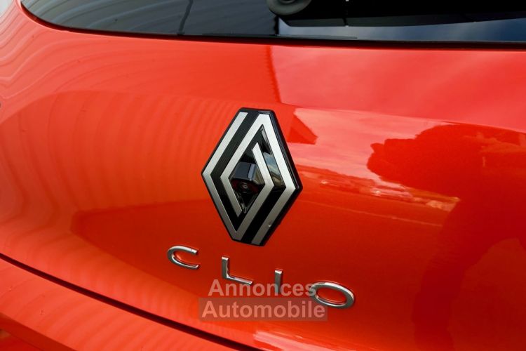 Renault Clio V V TCe 90 Techno Orange Valencia - <small></small> 18.450 € <small></small> - #10