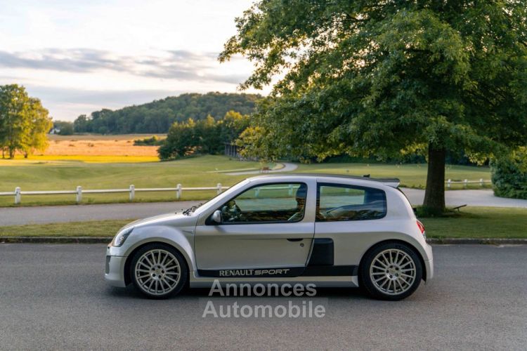 Renault Clio V6 3.0 255ch - <small></small> 68.900 € <small>TTC</small> - #5