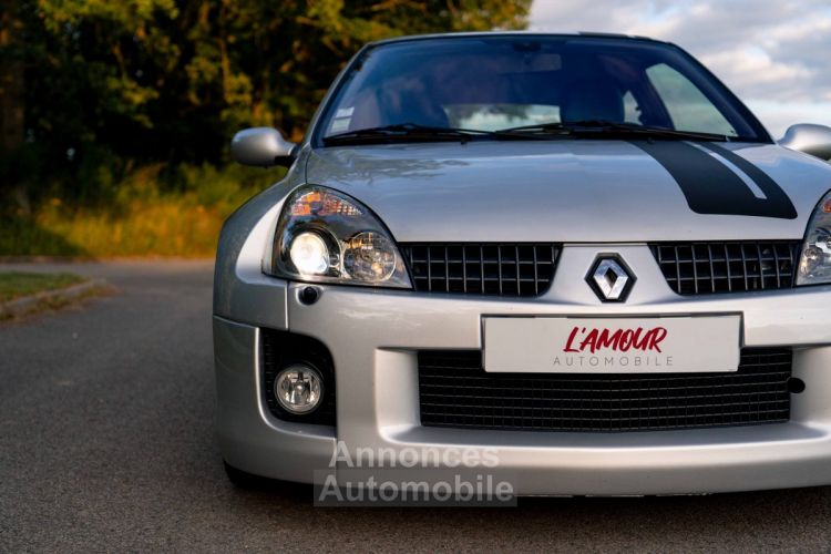 Renault Clio V6 3.0 255ch - <small></small> 68.900 € <small>TTC</small> - #14