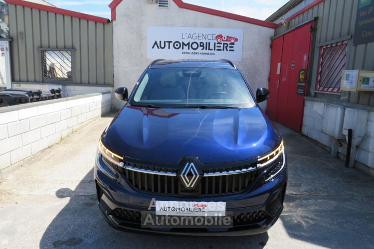 Renault Espace ICONIC VI E-TECH 1.2 DIG-T 12V 200 Hybrid 2WD Xtronic (7P) S&S 130 cv Boîte auto - <small></small> 46.490 € <small>TTC</small> - #2