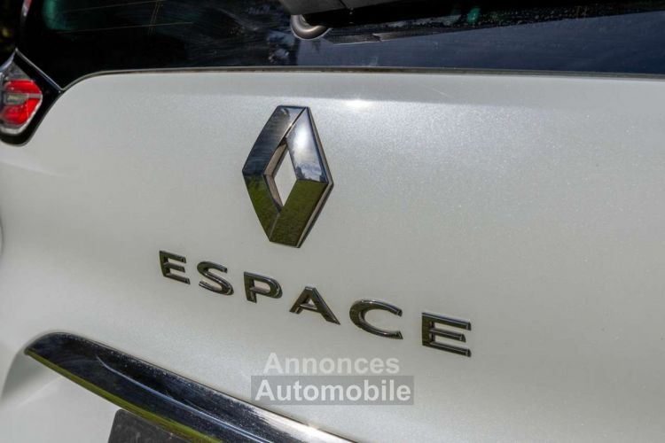 Renault Espace V 1.6 Tce 200 cv  Initiale Paris 7 places - <small></small> 16.990 € <small>TTC</small> - #42