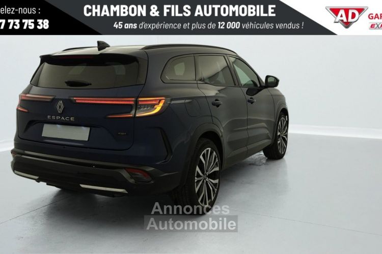 Renault Espace VI E-TECH HYBRID 200 ICONIC - <small></small> 42.698 € <small>TTC</small> - #6