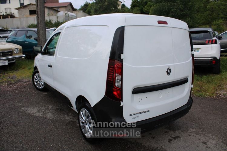 Renault Express VAN AFFAIRE 1L5 DCI ENERGY CLIM AUDIO MP3 USB BLUETOOTH PORTE LATÉRALE ROUE SECOURS - <small></small> 14.990 € <small>TTC</small> - #3