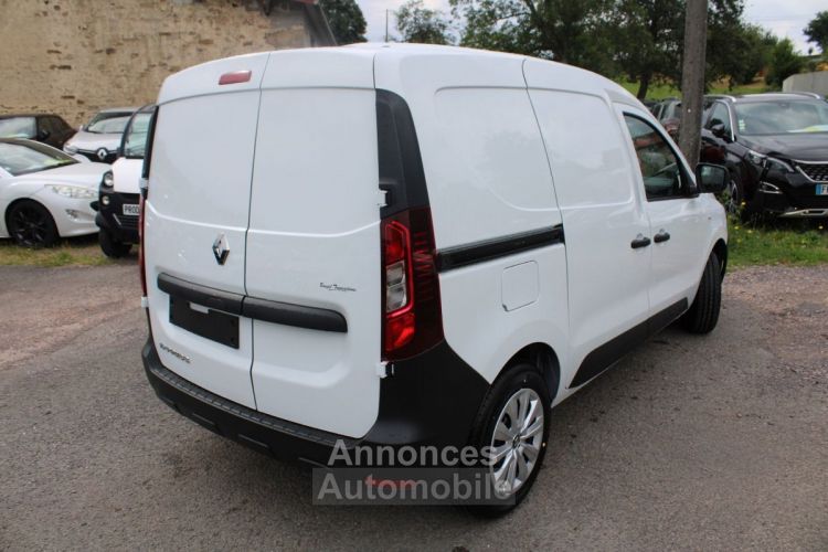 Renault Express VAN AFFAIRE BLUE DCI 95 CV CONFORT CLIM PORTE LATÉRALE USB BLUETOOTH TVA=16658 HT - <small></small> 19.990 € <small>TTC</small> - #2