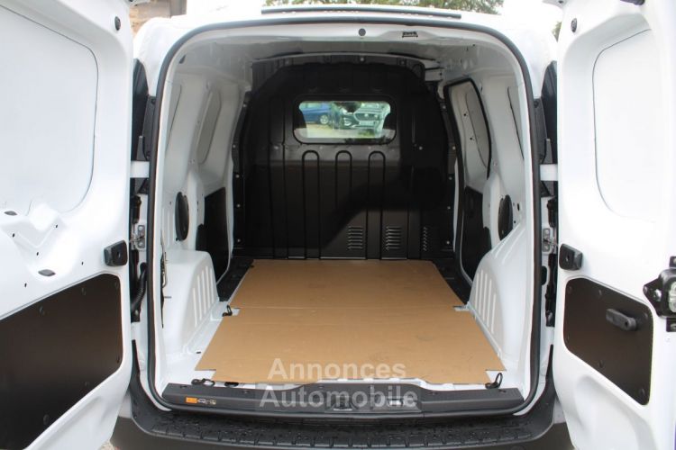 Renault Express VAN AFFAIRE BLUE DCI 95 CV CONFORT CLIM PORTE LATÉRALE USB BLUETOOTH TVA=16658 HT - <small></small> 19.990 € <small>TTC</small> - #8