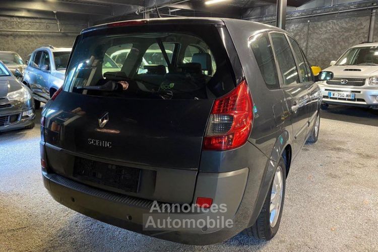 Renault Grand Scenic II 1.5 DCI 105CH 7places Clim Régulateur Carnet Complet Garantie - <small></small> 3.490 € <small>TTC</small> - #2