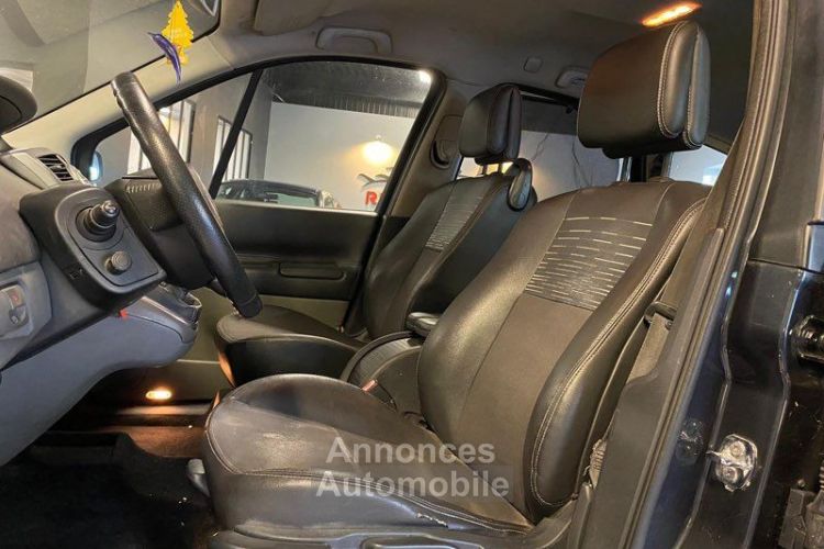 Renault Grand Scenic II 1.5 DCI 105CH 7places Clim Régulateur Carnet Complet Garantie - <small></small> 3.490 € <small>TTC</small> - #4