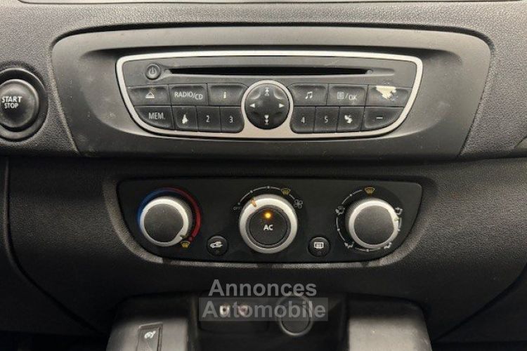 Renault Grand Scenic III 1.5 DCI 105CH AUTHENTIQUE 7 PLACES - <small></small> 8.490 € <small>TTC</small> - #15