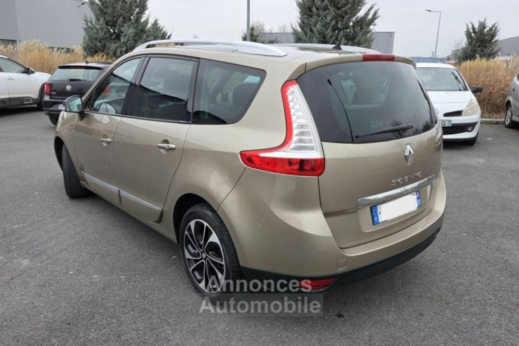 Renault Grand Scenic III 1.5 dCi 110ch energy Bose eco² Euro6 - <small></small> 10.990 € <small>TTC</small> - #2