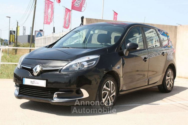 Renault Grand Scenic III 1.5 DCI 110CH FAP AUTHENTIQUE 5 PLACES - <small></small> 3.990 € <small>TTC</small> - #1