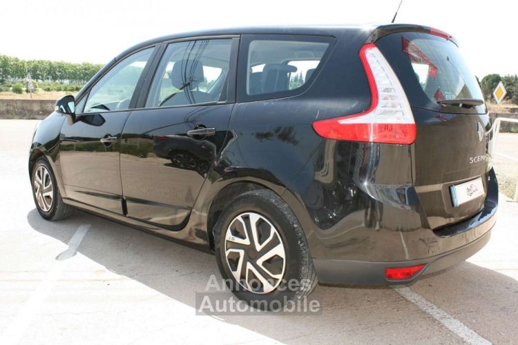 Renault Grand Scenic III 1.5 DCI 110CH FAP AUTHENTIQUE 5 PLACES - <small></small> 3.990 € <small>TTC</small> - #3