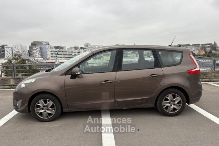 Renault Grand Scenic III 1.5 DCI 110CH FAP CARMINAT TOMTOM EURO5 5 PLACES - <small></small> 4.990 € <small>TTC</small> - #3