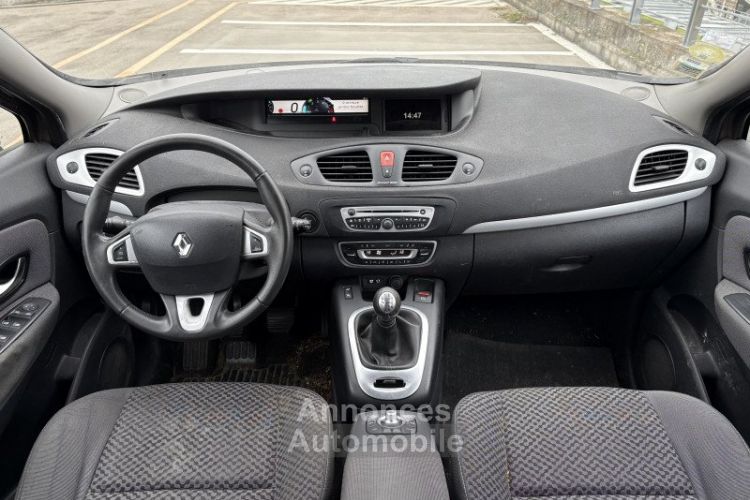 Renault Grand Scenic III 1.5 DCI 110CH FAP CARMINAT TOMTOM EURO5 5 PLACES - <small></small> 4.990 € <small>TTC</small> - #10