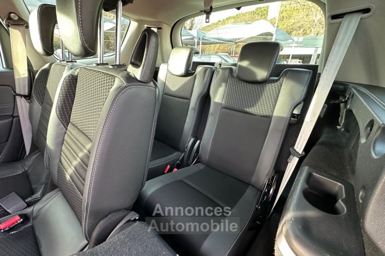 Renault Grand Scenic III dCi Bose Edition EDC 7 pl - <small></small> 9.490 € <small>TTC</small> - #17