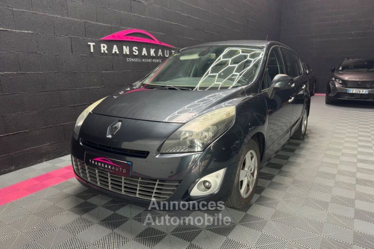 Renault Grand Scenic III TCe 130 Expression Euro 5 7 pl 2011 - <small></small> 5.490 € <small>TTC</small> - #1