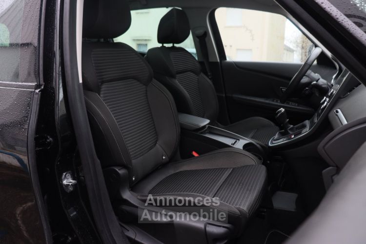 Renault Grand Scenic IV 1.5 DCi 110 Energy Business BVM6 (7 Places,Toit Pano,Radars Av&Ar) - <small></small> 16.990 € <small>TTC</small> - #8