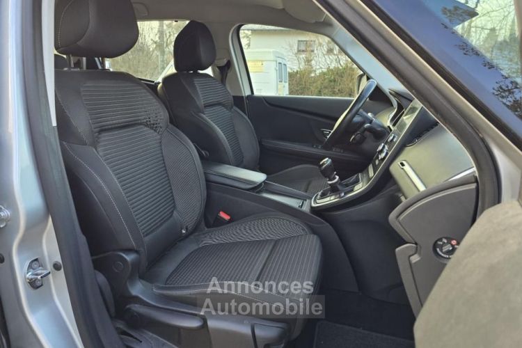 Renault Grand Scenic Scénic 1.5 DCI 110ch ENERGY BUSINESS 7 PLACES - <small></small> 12.490 € <small>TTC</small> - #14