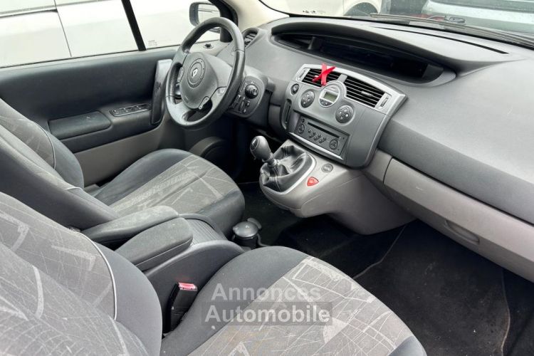 Renault Grand Scenic Scénic II 1.9 dCi 130 FAP Expression 5 pl - <small></small> 1.990 € <small>TTC</small> - #5