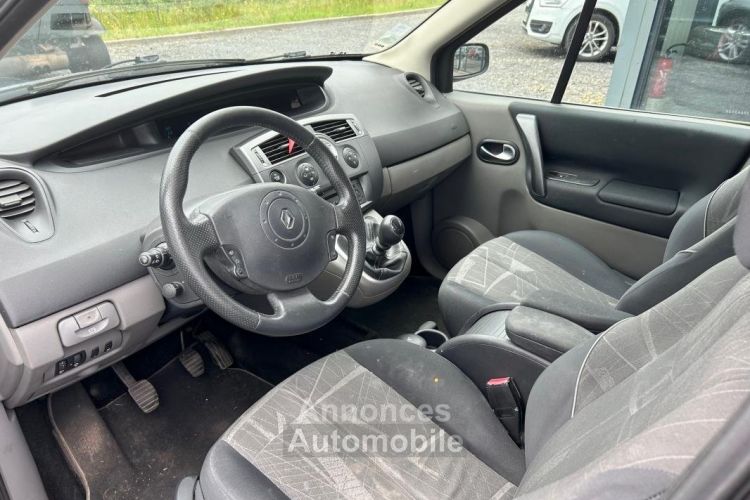 Renault Grand Scenic Scénic II 1.9 dCi 130 FAP Expression 5 pl - <small></small> 1.990 € <small>TTC</small> - #8