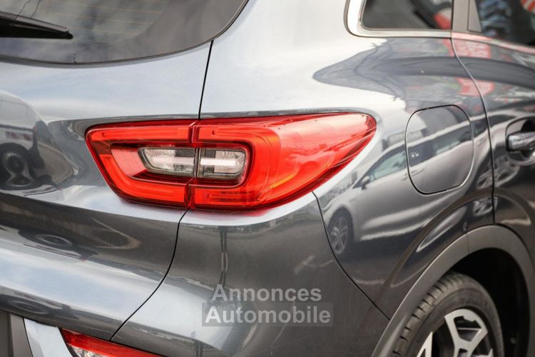 Renault Kadjar 1.5 Blue dCi 115 Intens TOIT PANO / JA19 / CAMERA - <small></small> 17.970 € <small></small> - #24