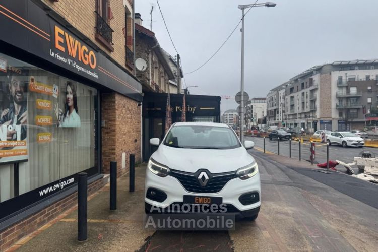 Renault Kadjar 1.5 BLUEDCI 115 TEAM RUGBY - <small></small> 15.990 € <small>TTC</small> - #2