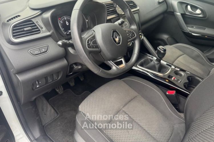 Renault Kadjar 1.5 BLUEDCI 115 TEAM RUGBY - <small></small> 15.990 € <small>TTC</small> - #9