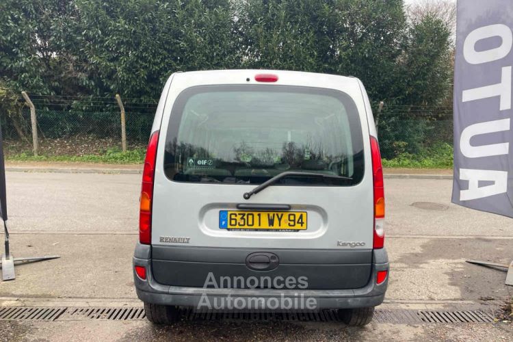 Renault Kangoo 1.2 16V 75CV - <small></small> 3.990 € <small>TTC</small> - #11