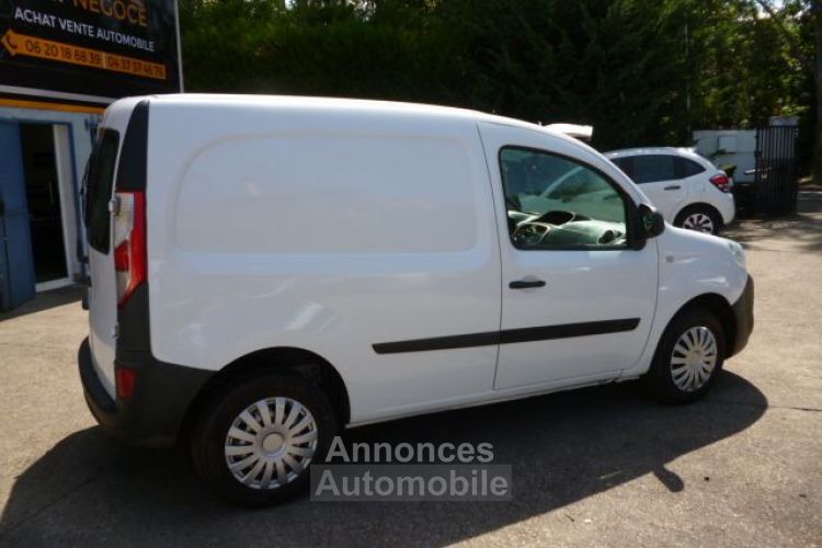 Renault Kangoo 1.2 TCe 115ch energy Générique Euro6 - <small></small> 7.490 € <small>TTC</small> - #2