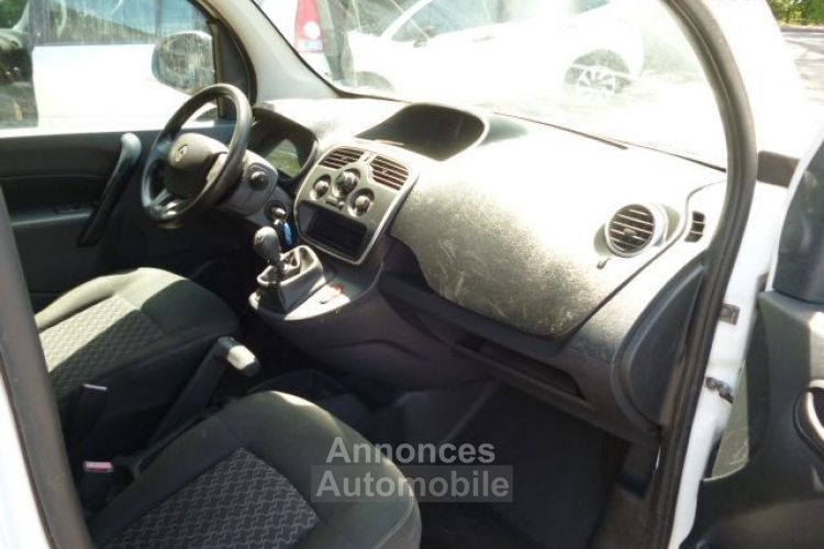 Renault Kangoo 1.2 TCe 115ch energy Générique Euro6 - <small></small> 7.490 € <small>TTC</small> - #4