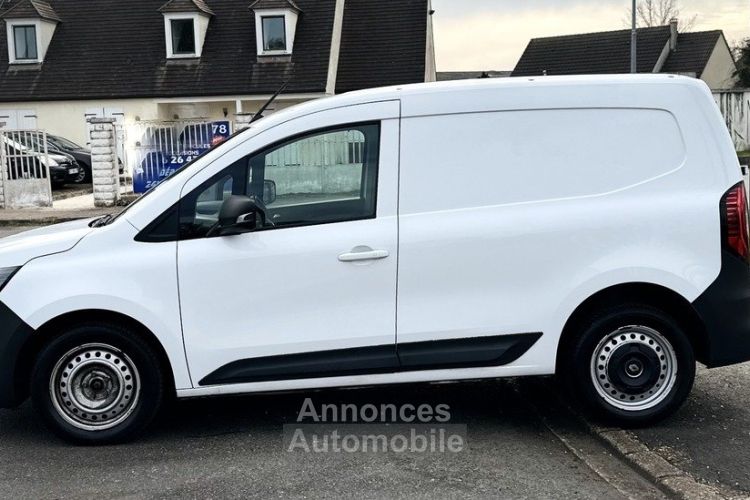 Renault Kangoo 1.5 Blue DCI 95CV Sésame Ouvre Toi 10825HT ENTRETIEN JOUR GARANTIE 12 MOIS - <small></small> 12.990 € <small>TTC</small> - #2