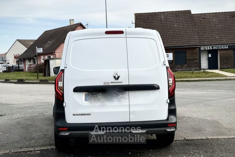 Renault Kangoo 1.5 Blue DCI 95CV Sésame Ouvre Toi 10825HT ENTRETIEN JOUR GARANTIE 12 MOIS - <small></small> 12.990 € <small>TTC</small> - #8