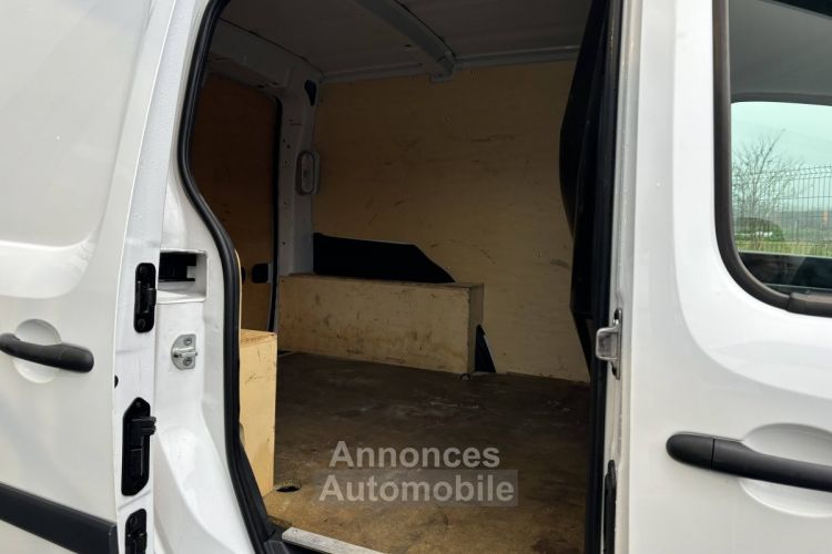 Renault Kangoo 1.5 BluedCi 80ch Grand Confort - <small></small> 10.992 € <small>TTC</small> - #4