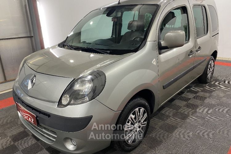 Renault Kangoo 1.5 dCi 105 eco2 Privilège +97500KM - <small></small> 10.990 € <small>TTC</small> - #3