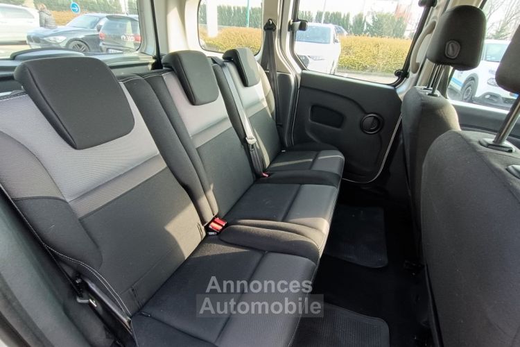 Renault Kangoo 1.5 DCi 90 CV ENERGY ZEN 5 PLACES BVM5 - <small></small> 15.490 € <small>TTC</small> - #15