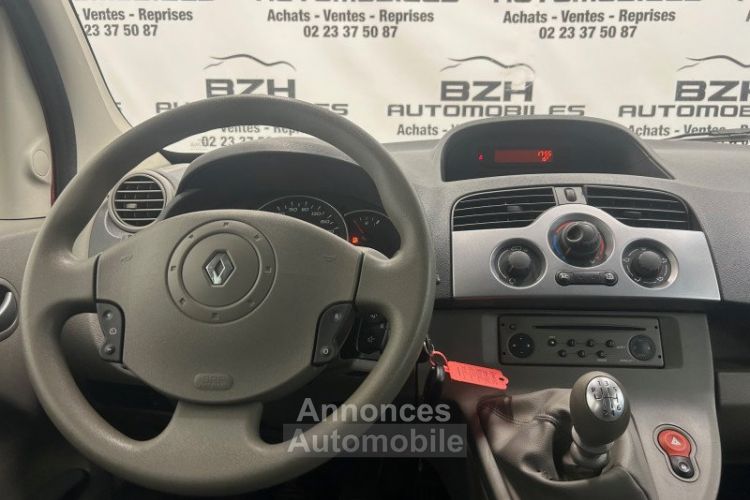 Renault Kangoo 1.6 16V 95CH PRIVILEGE 5P * RÉGUL / CLIM / ATTELAGE + FAISCEAU * - <small></small> 10.990 € <small>TTC</small> - #10