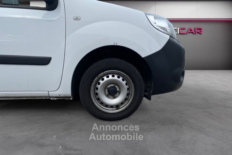 Renault Kangoo 2 GRAND VOLUME MAXI GENERIQUE DCI 95CV GENERIQUE Garantie 1 AN - <small></small> 16.480 € <small>TTC</small> - #17