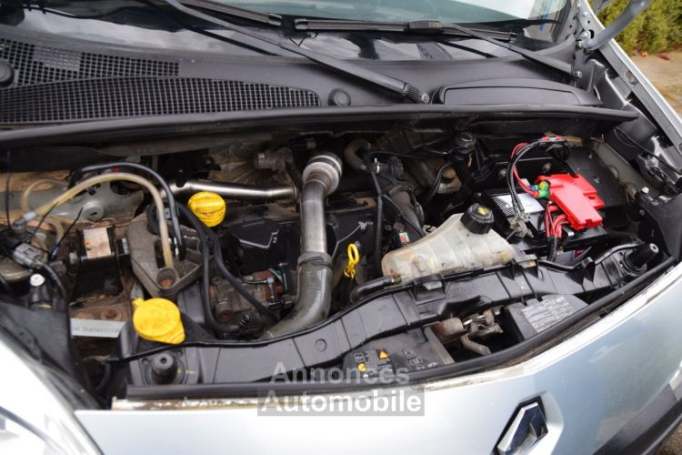 Renault Kangoo 5 plaatsen monovolume-break - <small></small> 3.250 € <small>TTC</small> - #19